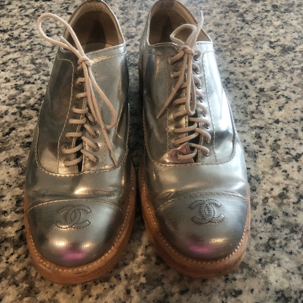 Chanel Silver Lace Up Flats size 39